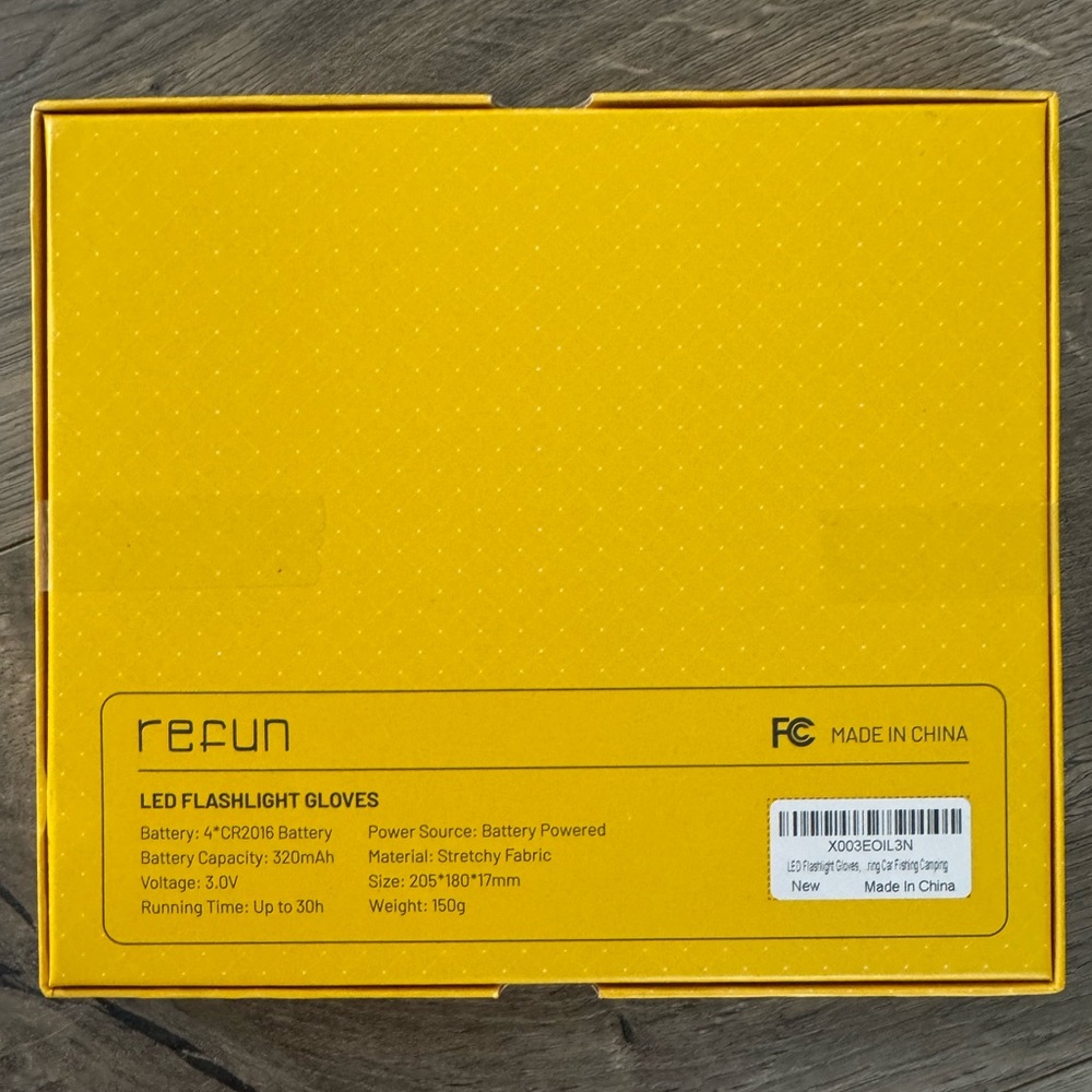 New In Box Refun LED Flashlight Gloves - Picture 2 of 2